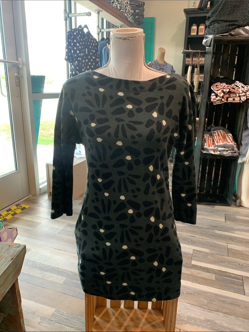 #163 Olive green Long-Sleeve Patterned Knit Dress with Cream Accents